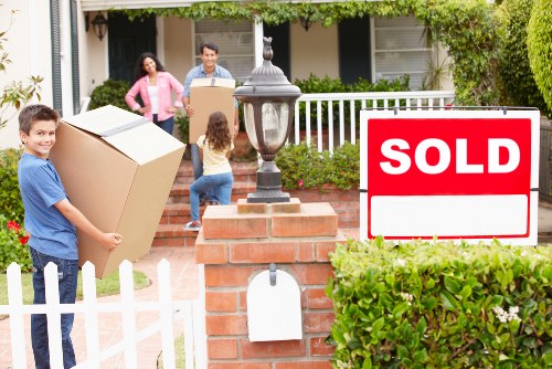 Flexible local moving transport service in Crystal Palace